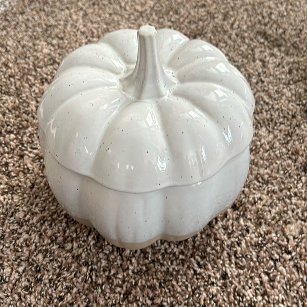 Pumpkin jar